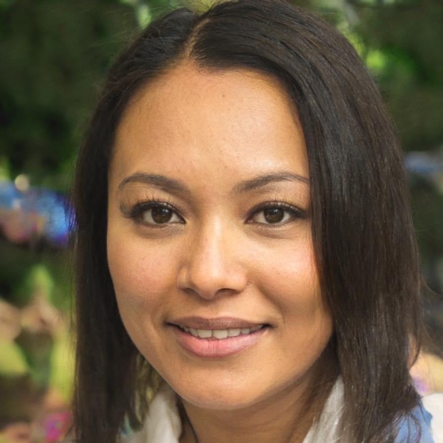 Ritratto professionale di Chiara Russo, specialista in Product Design